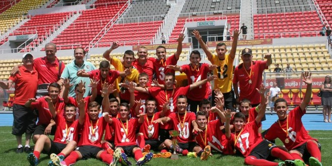 Младинците на Вардар освојувачи на “Скопје куп 2014“ (ФОТО)