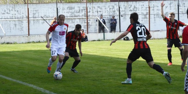 Сенијад Ибричиќ си заминува од ФК Вардар