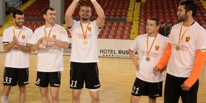 Вардар јуниор обезбеди пласман во Супер-лигата за следната сезона