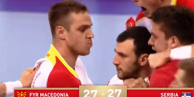 (ВИДЕО) Вардарците Стоилов и Манасков погодија во 40 секунди за славје на Македонија