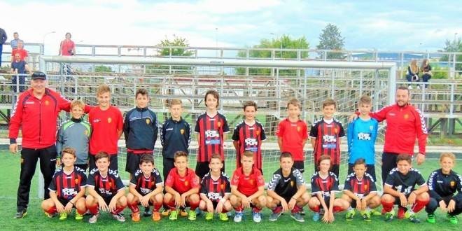 Двете екипи на ФК Вардар генер. “2004“ се пласираа во полуфиналето на детската лига