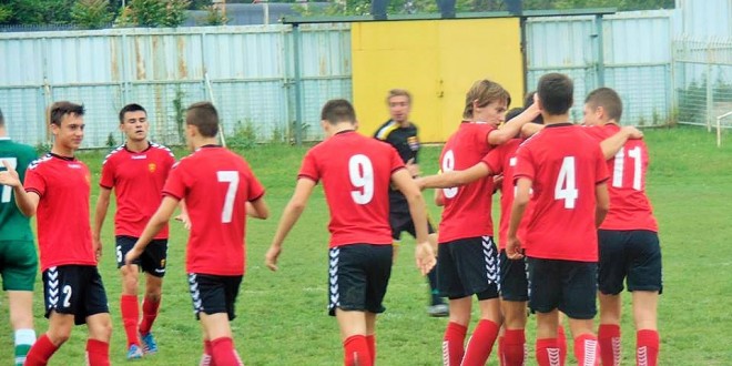 Пионерските екипи на ФК Вардар ја победија Шкендија на контролни натпревари