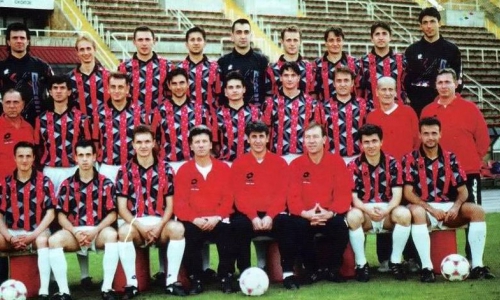 Историја! ФК Вардар во 1995г ја освои втората и последна двојна круна
