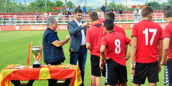Ждрепката за младинските полуфиналиња во Купот сакаше да играме со А.Пандев кај младинците и кадетите и со Победа кај пионерите
