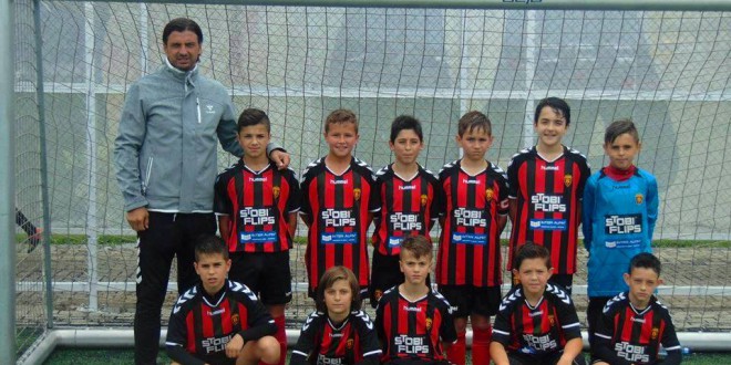 Бронзени во детската лига ФК Вардар(2) генер.2005, момците на Кралевски во малото финале триумфираа над ЛГ Битола