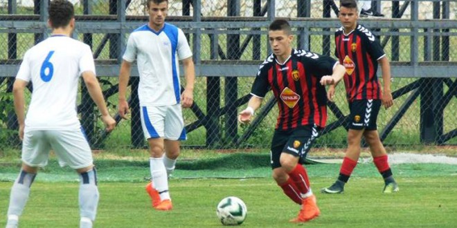 Младинците на ФК Вардар со “петарда“ за ФК Шкупи во дербито