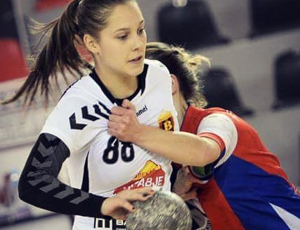 Вардарката Гичевска најефикасна во поразот на младинската репрезентација на Македонија, на стартот од ЕП во Словенија