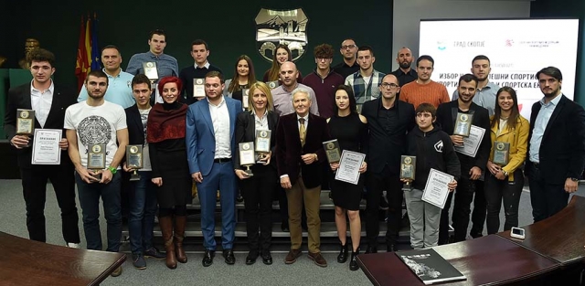 Вардарци ги собраа наградите и на Град Скопје! Награди за Штербик, Стоилов, Гонзалес и РК Вардар