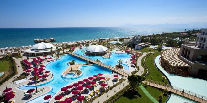 (ФОТО) Погледнете го хотелскиот комплекс „Каја Палацо“ каде ФК Вардар ќе биде сместен во Турција