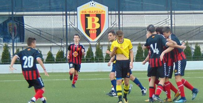 Втора последователна победа за младинците на ФК Вардар, кои на теренот на Академијата ја совладаа екипата на Македонија Ѓ.П