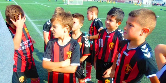 (Фотогалерија) ФК Вардар доминира во Детската лига кај генер.2010, совладан и ФК Биџо