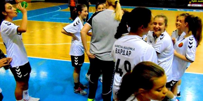(Фотогалерија) Јуниор лига: Победа за девојките на РК Будимир Вардар во мечот со Делчево кај генер.2006/7