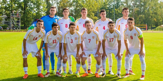 Шест играчи од ФК Вардар дел од младинската селекција до 19 години, за квалификацискиот турнир во Чешка