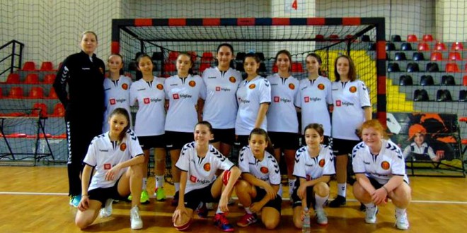 РК Будимир Вардар и РК Кале со по една победа во женските дуели вчера во Јуниор лигата