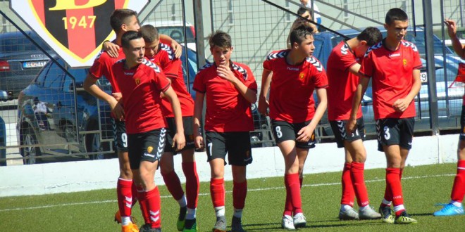 Ништо од дербито, пом.пионери на ФК Вардар со пет гола ја „преслушаа“ Победа