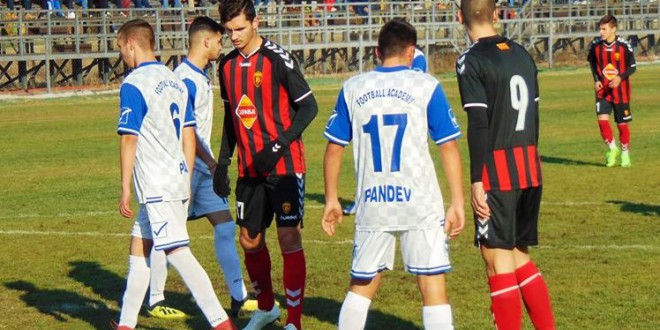 Претпоследно коло во младинските фудбалски лиги, Академија Пандев е противник за вардаровите екипи