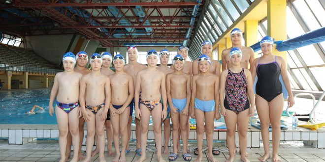 Пливачкиот клуб Вардар доминира во пионерска конкуренција