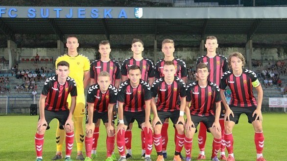 Последни контролни натпревари за младинските екипи на ФК Вардар, пред стартот на новата сезона