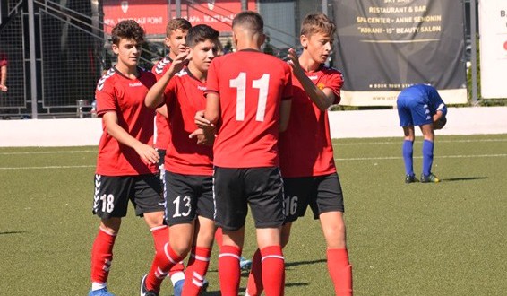 Убедливи победи за пионерските екипи на ФК Вардар во дуелите со Еуроспорт