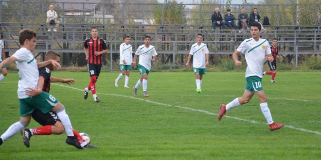 Рушити и Хасановиќ го решија Њу Старс, младинците на ФК Вардар стигнаа до победа