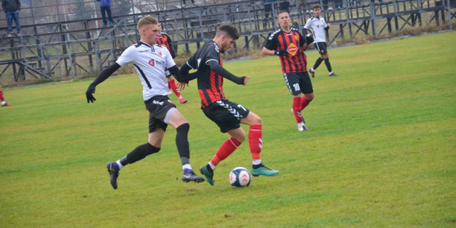 „Пирова“ победа за младинскиот состав на ФК Вардар, екипата на Шкендија се пласираше во 1/2 финалето на Купот