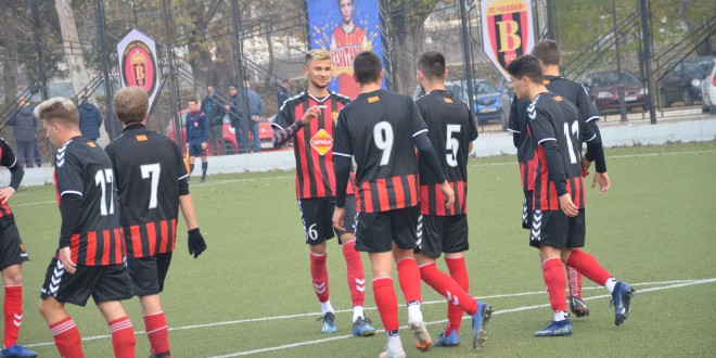 Триумфално последно есенско коло за кадетите и младинците на ФК Вардар