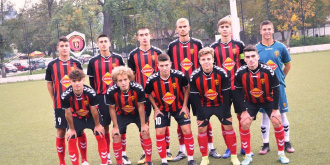 Со најдобра гол разлика и без пораз, младинците на ФК Вардар завршија на второто место во првиот дел од сезоната