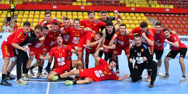 Савревски најдобар во составот на Македонија, која во пенал серијата обезбеди финале на ЕХФ Шампионатот