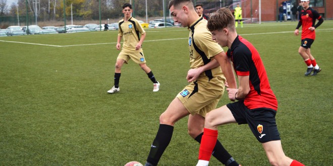 ФК Скопје е противник на Вардар, во рамките на 18.младинско коло