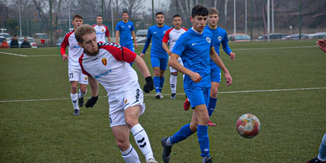 Кадетите и младинците на ФК Вардар ги играат натпреварите во Купот