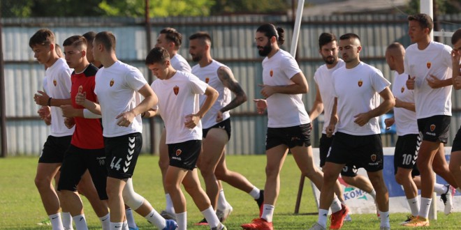 Вардар тренира во Скопје, во сабота тест дуел со Локомотива