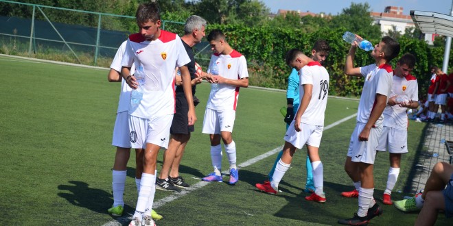 Претстојниов викенд стартува младинската Супер Лига, познат распоредот на натпревари за вардаровите екипи