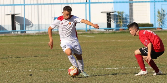 Екипата на Саса е противник на ФК Вардар, во рамките  на 7.коло